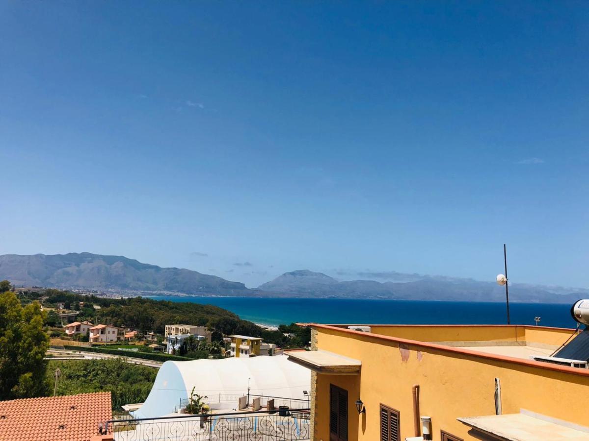 Case Vacanze Piccolo Balestrate Exterior photo