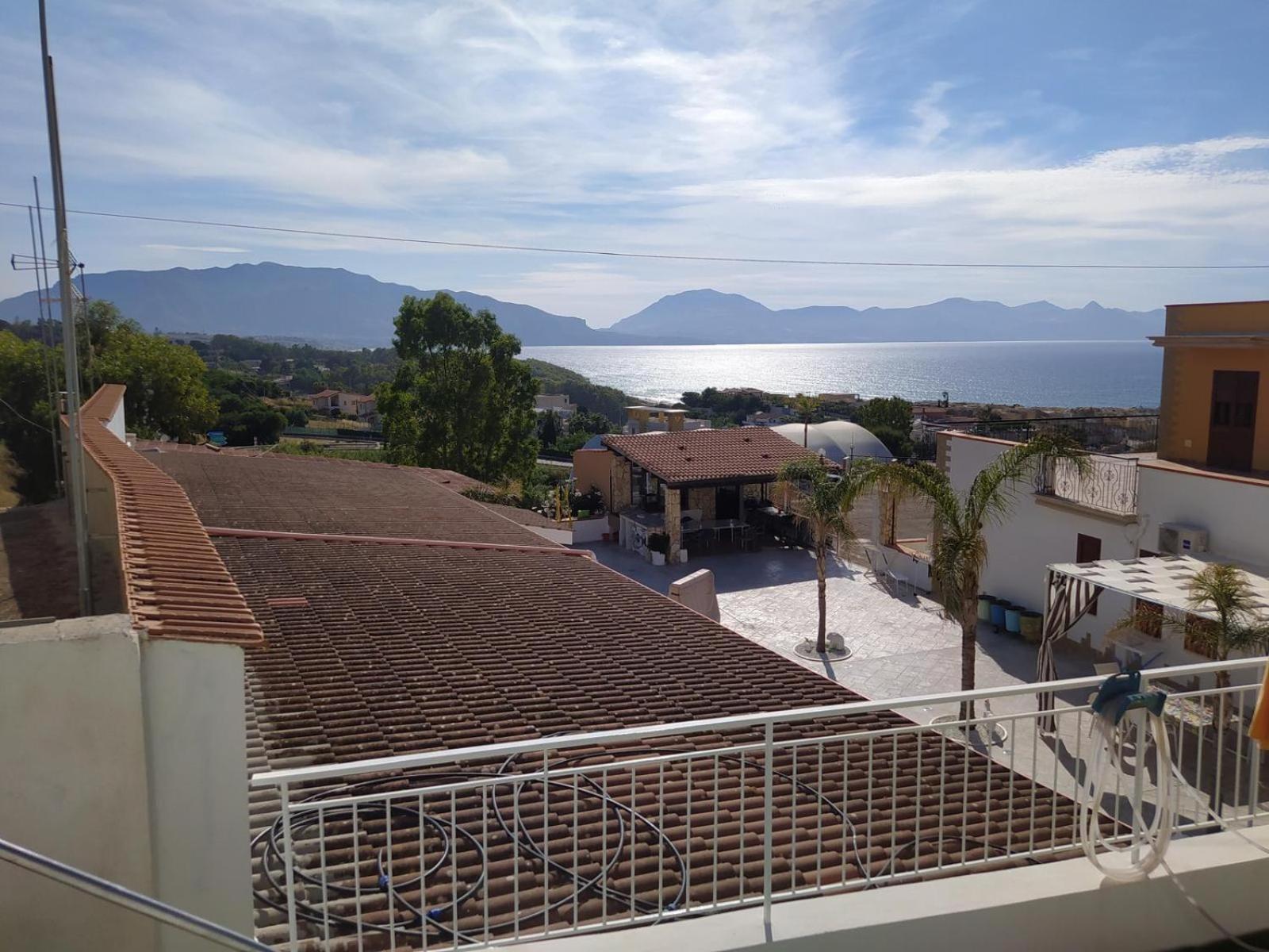 Case Vacanze Piccolo Balestrate Exterior photo